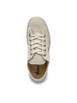 Kanvy White